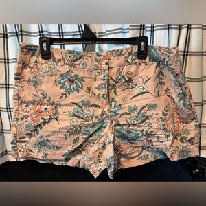 LOFT Floral City Shorts